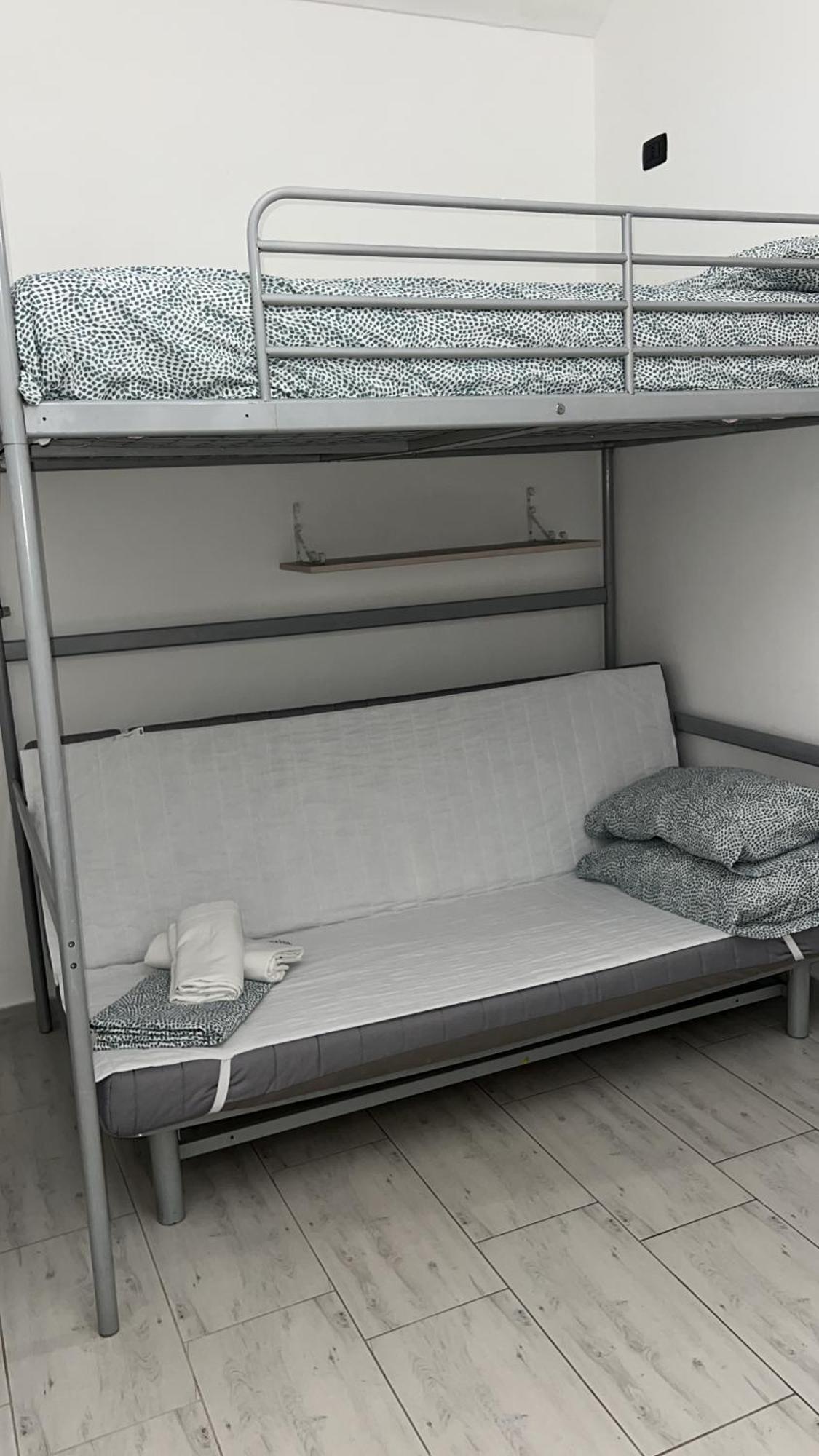 Bed2Go Brescia Apartment Turin Ngoại thất bức ảnh